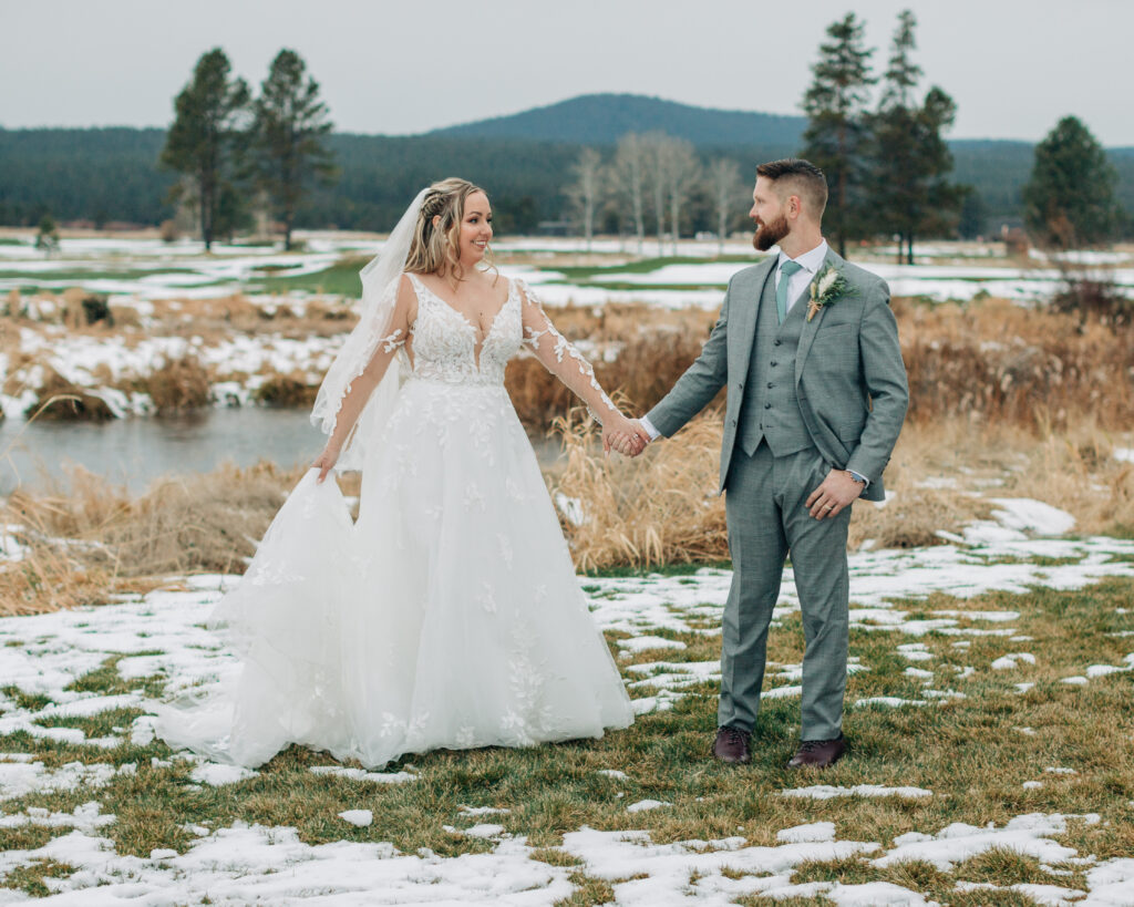 Bend Oregon wedding photographer